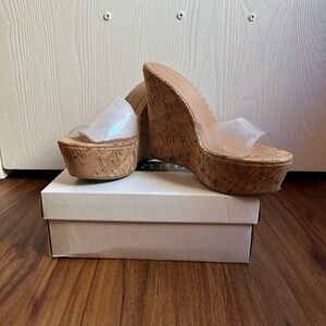 Clear wedges. Size 71/2